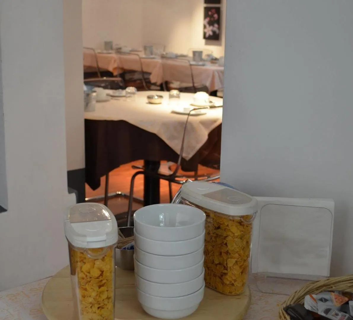 Hotel Adria ميستر